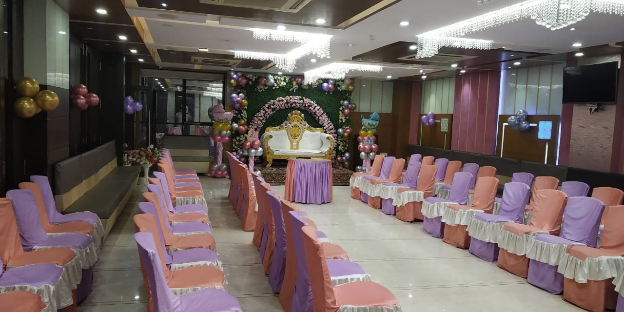 Hotel Papillon banquet hall event setup